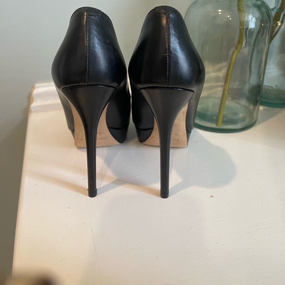 Jimmy Choo